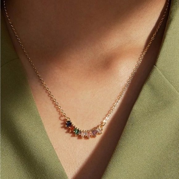 GOLD 3/$30 Colored Rhinestone Pendant Necklace - Picture 1 of 3